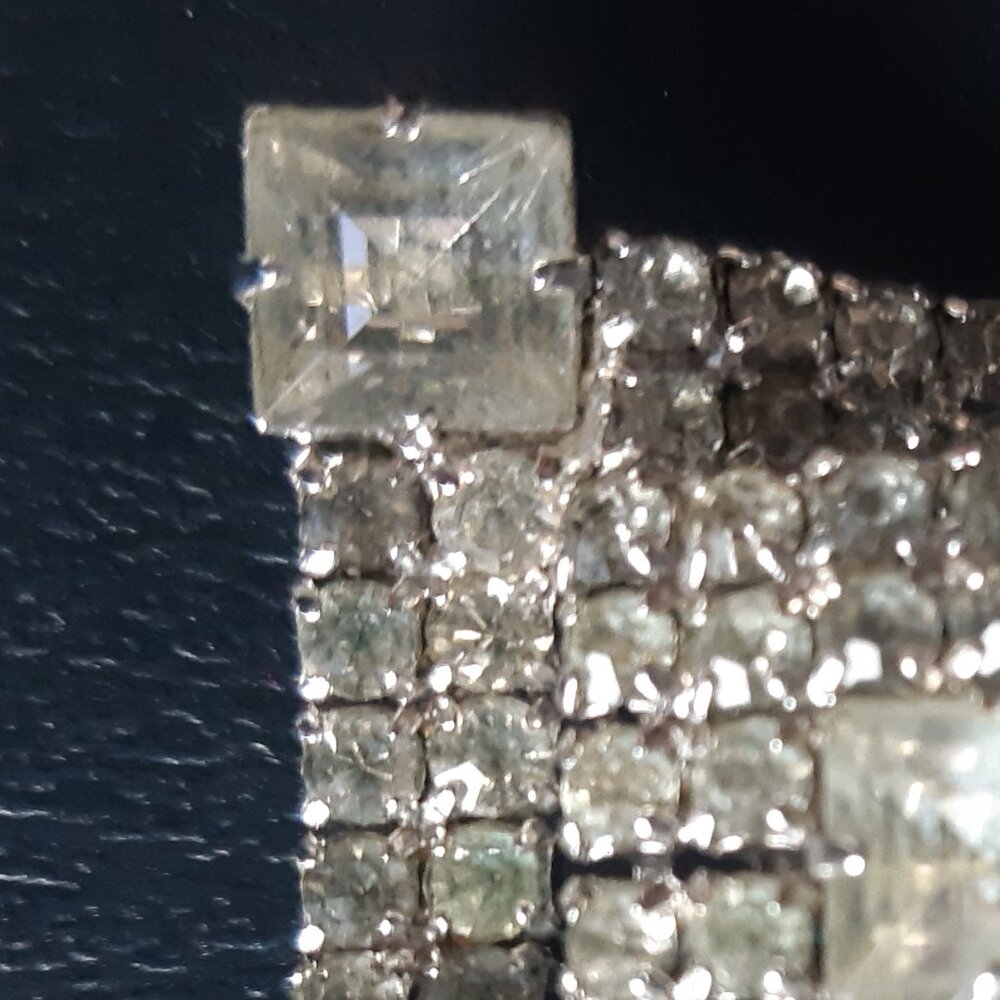Continental Clear Rhinestone Rectangular Sliver Tone Brooch - Picture 3 of 8